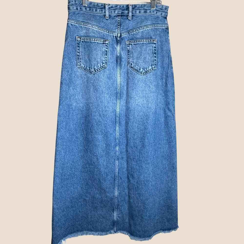 Anthropologie Pilcro Denim Maxi Skirt 12 Blue Jean Front Slit Distressed Raw - Picture 2 of 11